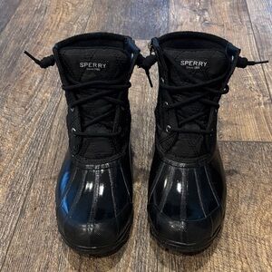 Sperry Black Quilted Waterproof Boots sz 7.5